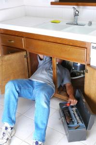 Daly City Plumber Clears Drain Clogs and Repairs Garbage Disposals